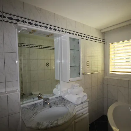 Chateau Appartement-fewo 4-bettwohnung Allalin A 31 By Interhome Apartment *