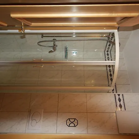 Apartment Chateau Appartement-fewo 4-bettwohnung Allalin A 31 By Interhome *